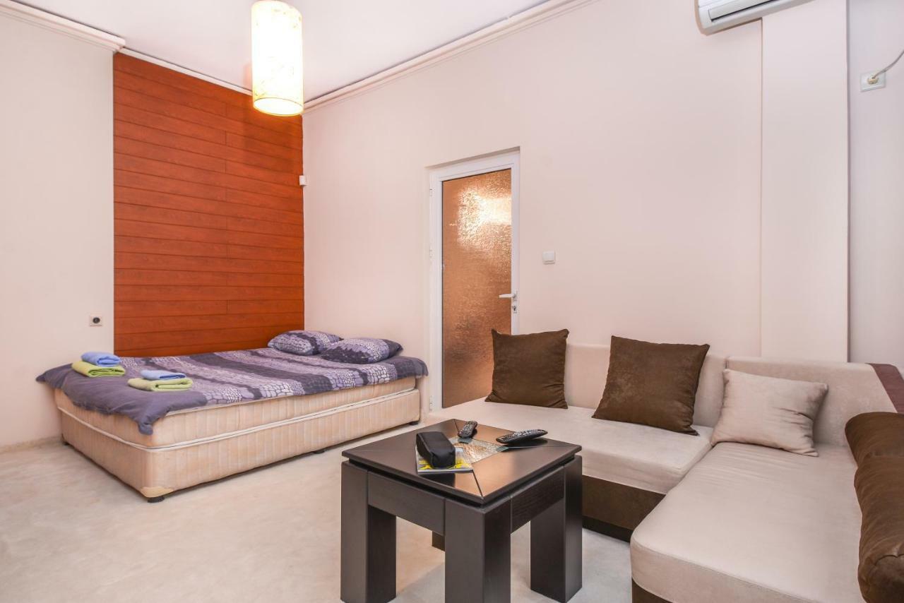Top Center The Coffee House One Bedroom Apartment Sofia Exterior photo