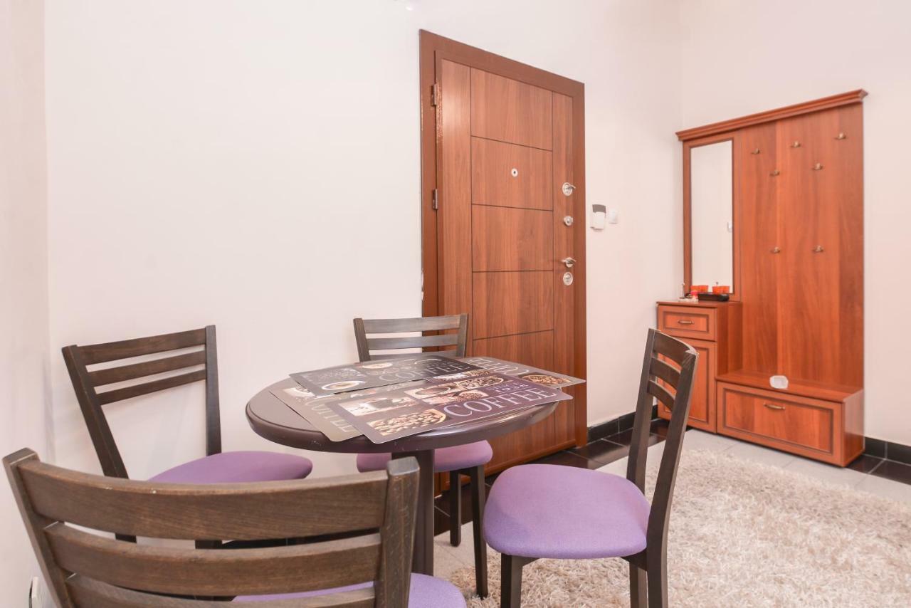 Top Center The Coffee House One Bedroom Apartment Sofia Exterior photo