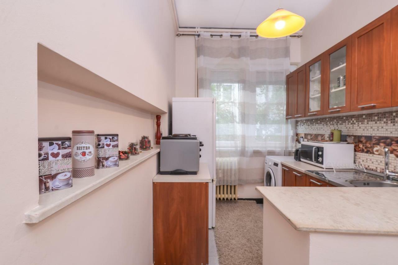 Top Center The Coffee House One Bedroom Apartment Sofia Exterior photo